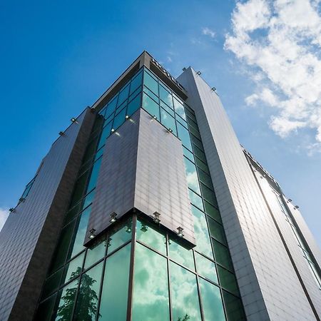Capitol Hotel By Umbrella Tiflis Exterior foto