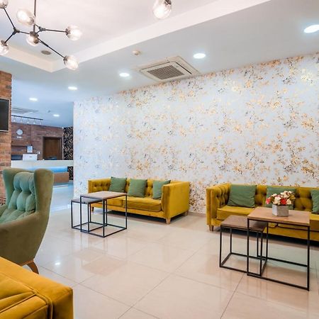 Capitol Hotel By Umbrella Tiflis Exterior foto